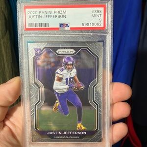 Justin Jefferson rookie card #398 9/10 mint